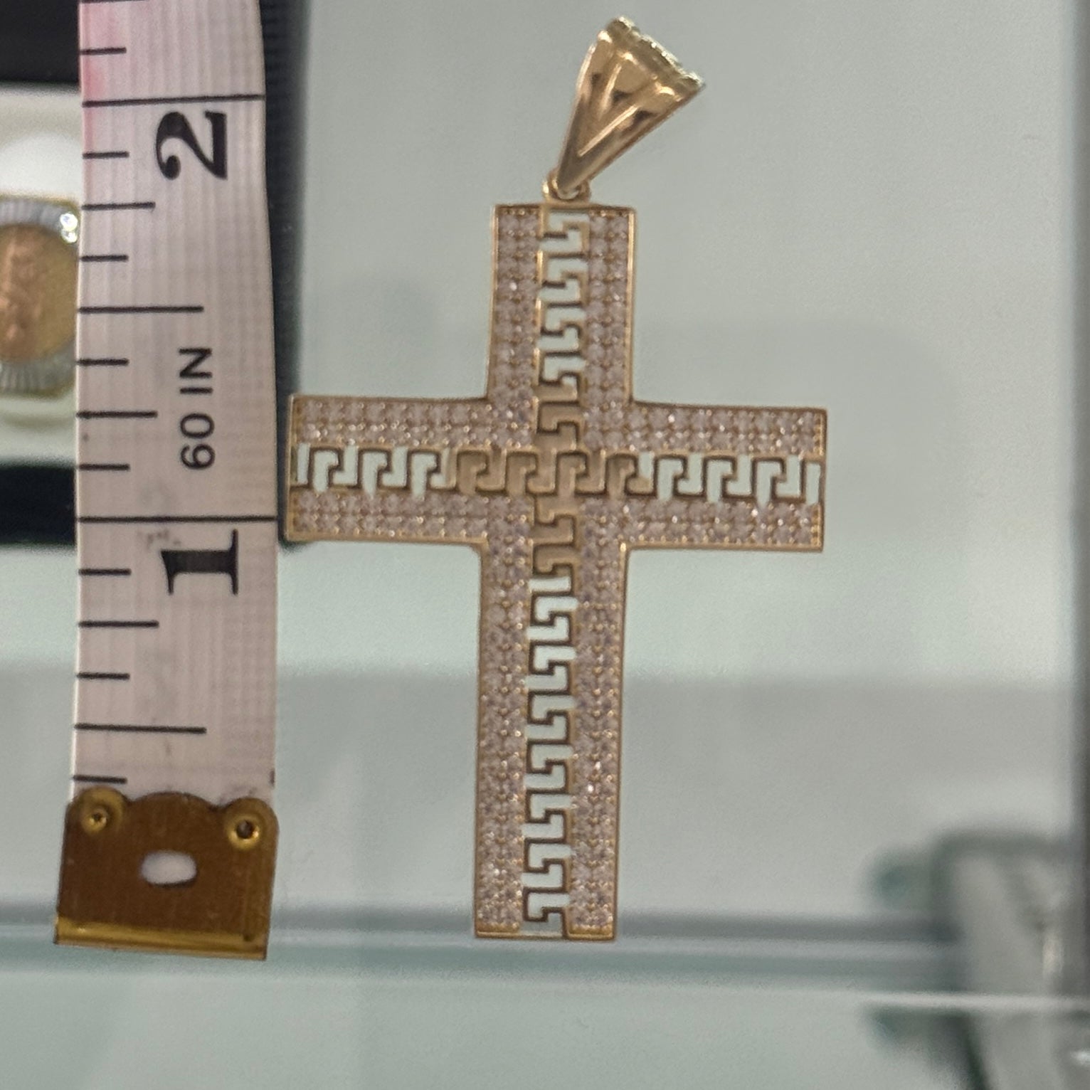 14k Gold Elegant Cross Pendant