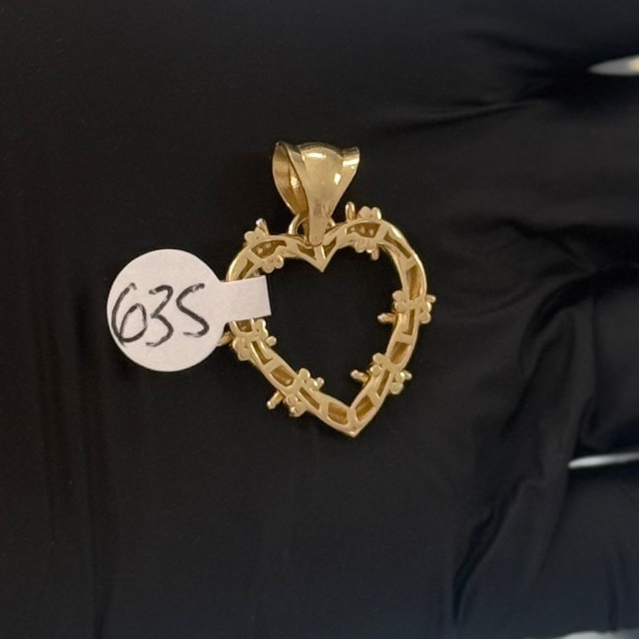 14k Gold Open Heart Pendant
