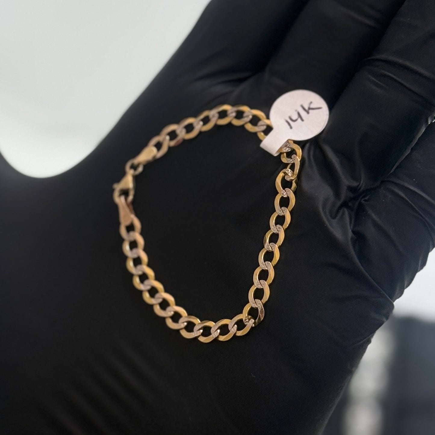 14k Gold Diamond Cut  Ladies Bracelet