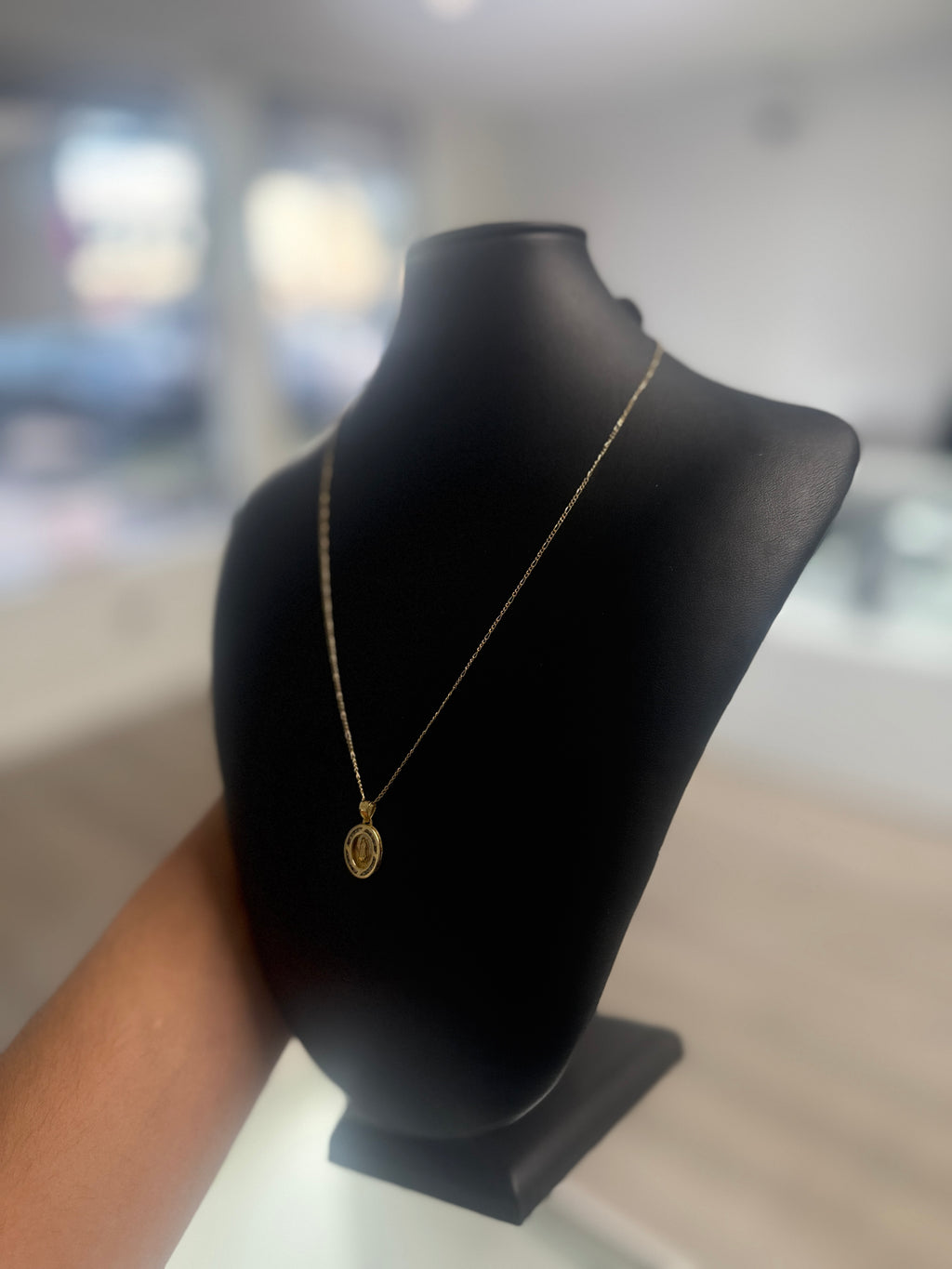 10k Gold Virgin Mary Set