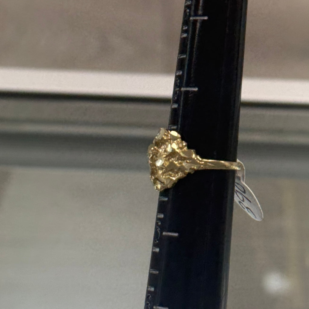 10k Gold Small Nugget Ring