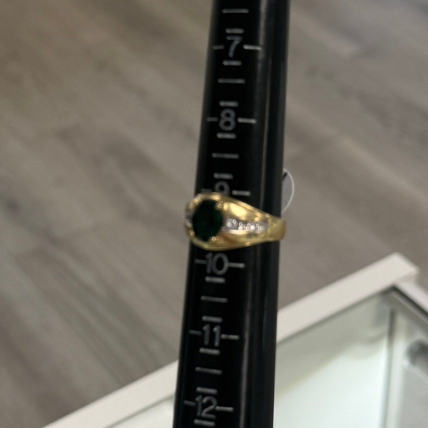 10k Gold Green Gemstone Ring