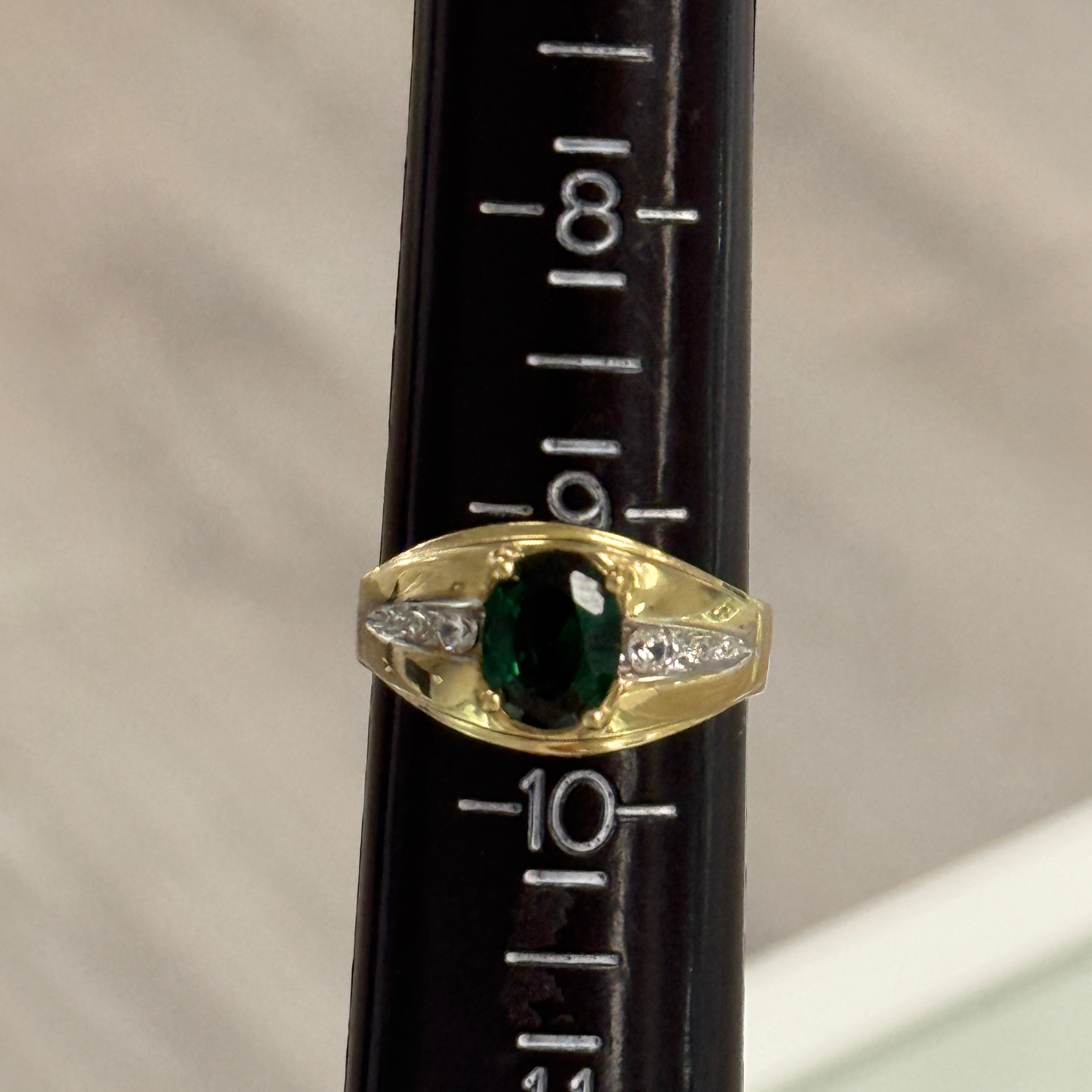10k Gold Green Gemstone Ring