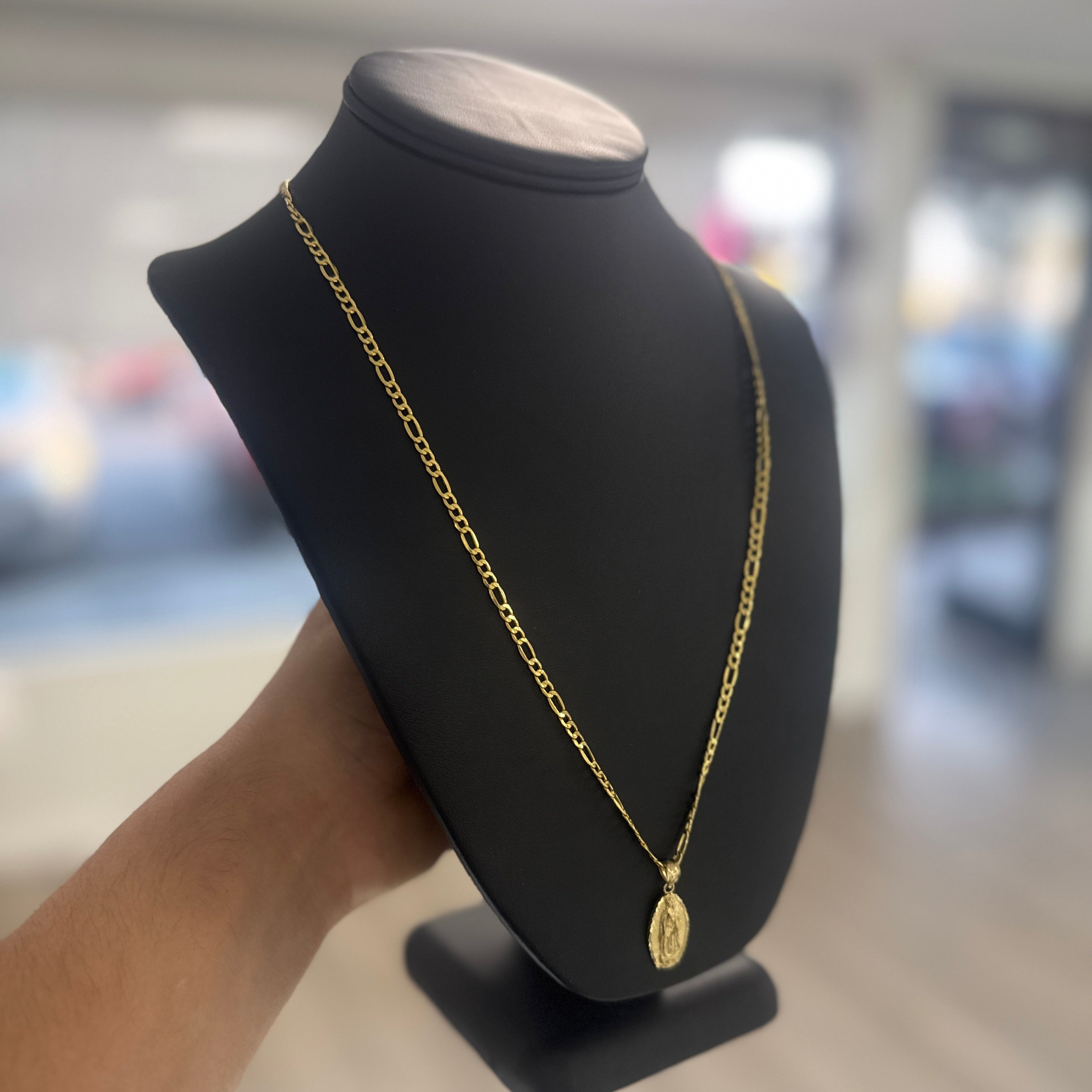 14k Gold 4mm Figaro Virgin Mary Set