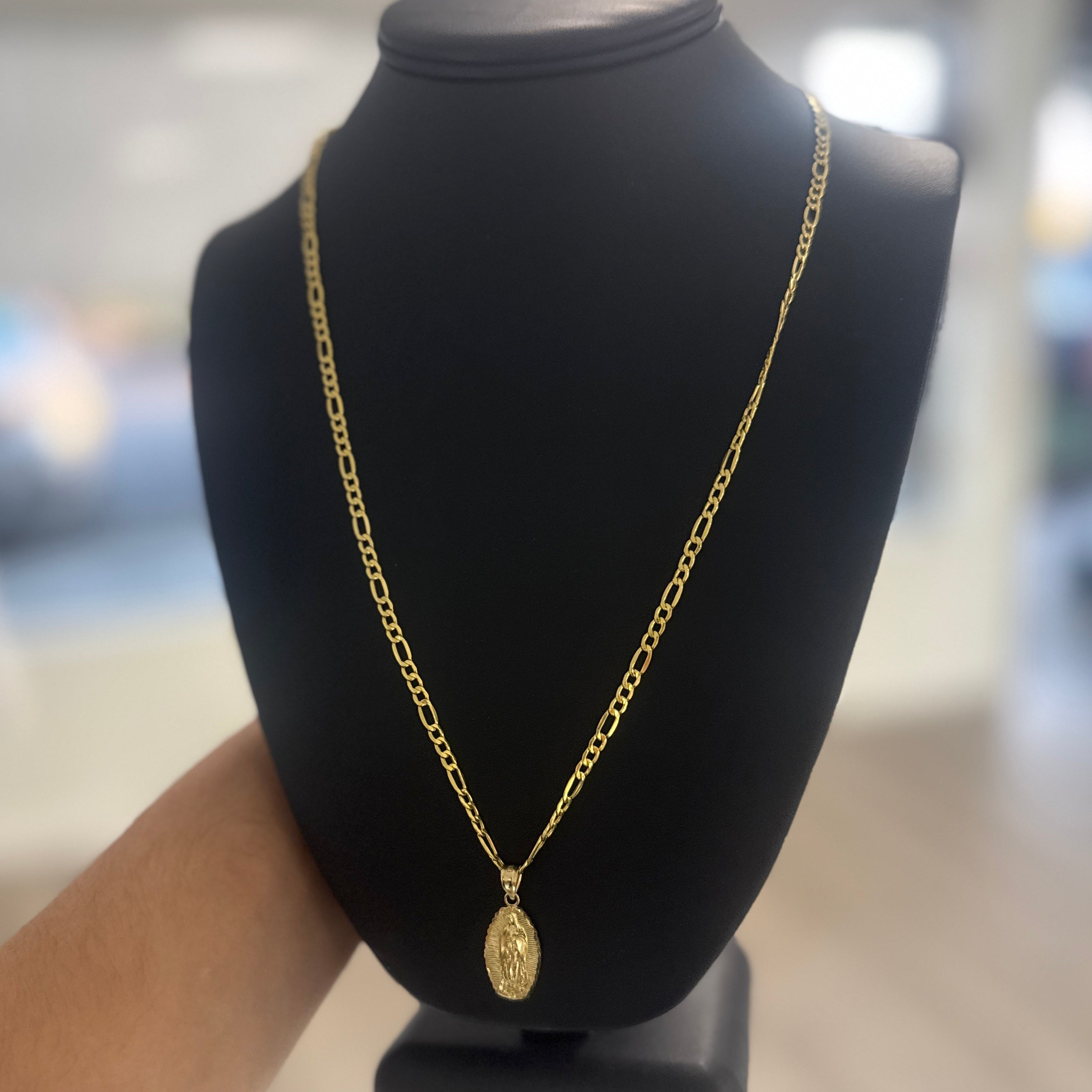 14k Gold 4mm Figaro Virgin Mary Set