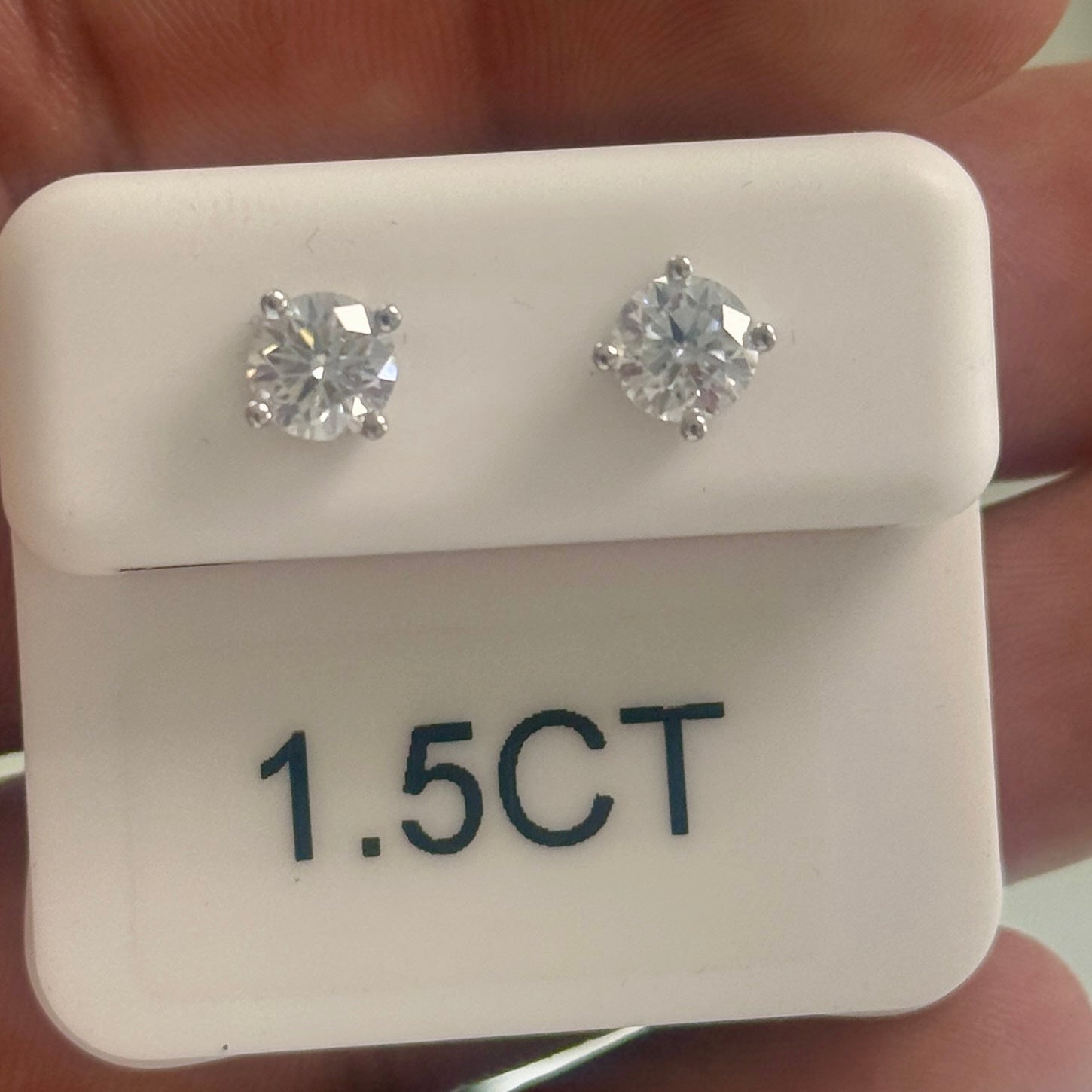 1.5 ct Moissanite Earrings