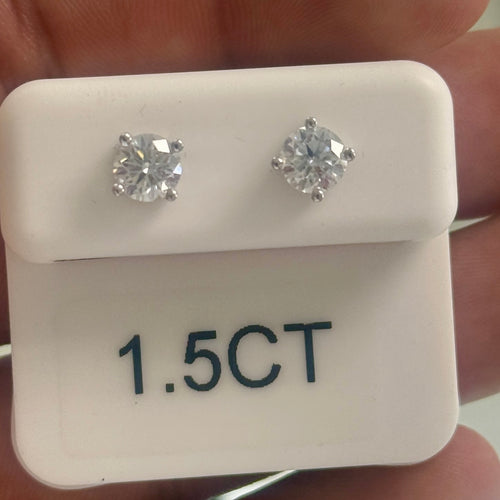 1.5 ct Moissanite Earrings